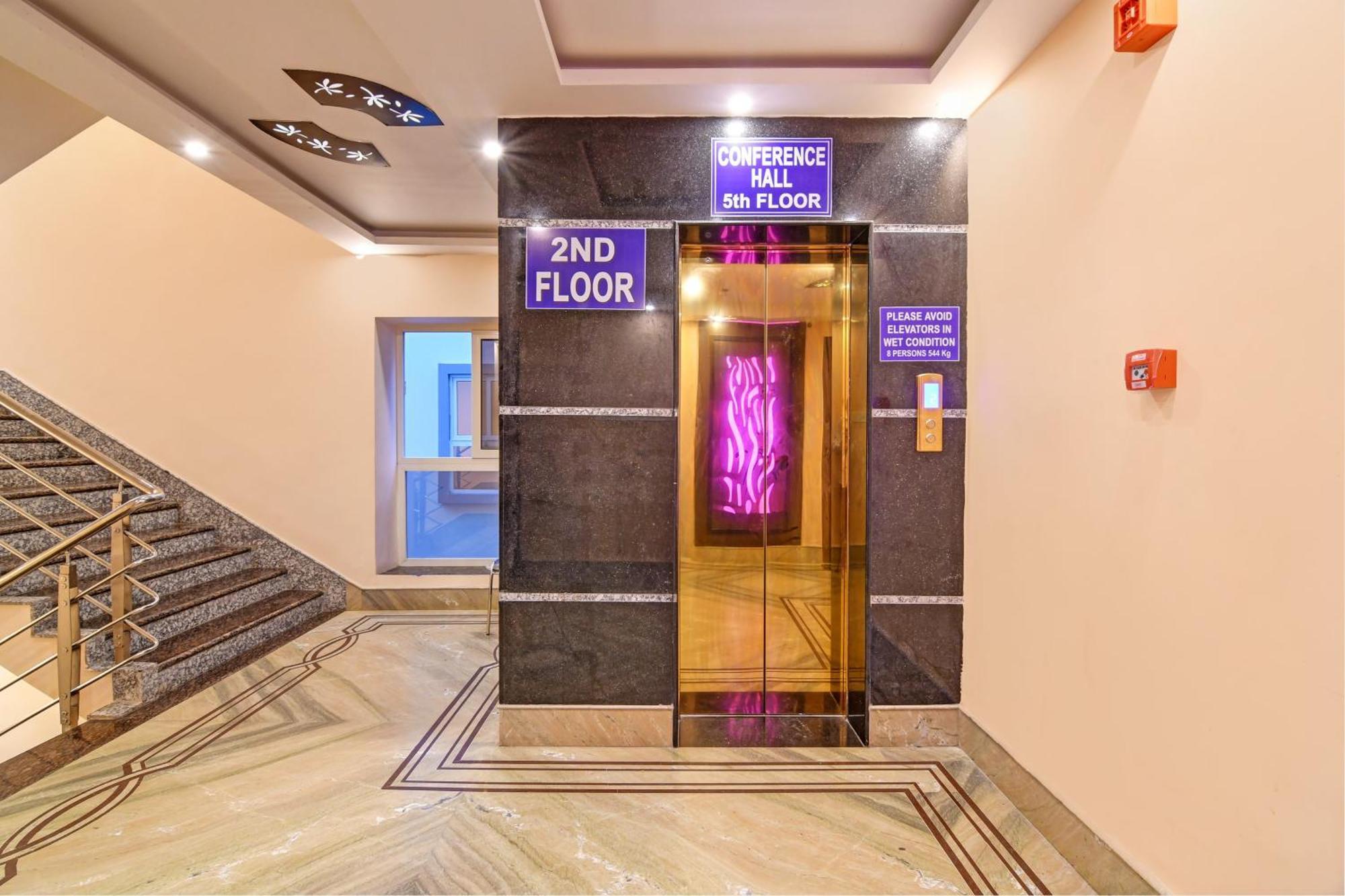 Hotel Townhouse The Grand Touch & The Royal Touch Digha  Exterior foto